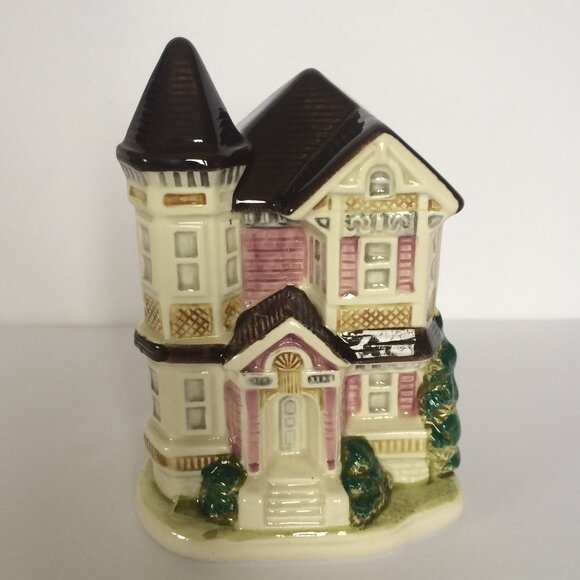 Otagiri Victorian House Cape May NJ Hand Painted Ceamic 4 1\4" Tall Japan Made - Picture 1 of 8